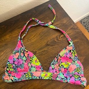 Victoria’s Secret triangle top L
